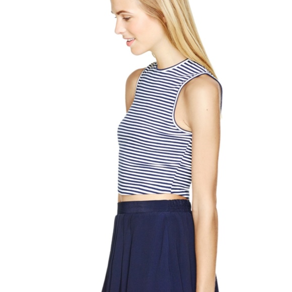 Aritzia Sunday Best Orwell Tank - Picture 4 of 4